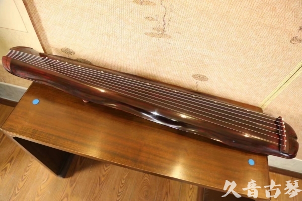商丘市●久音古琴  ●今日推荐  20230516【收藏级断纹蕉叶】